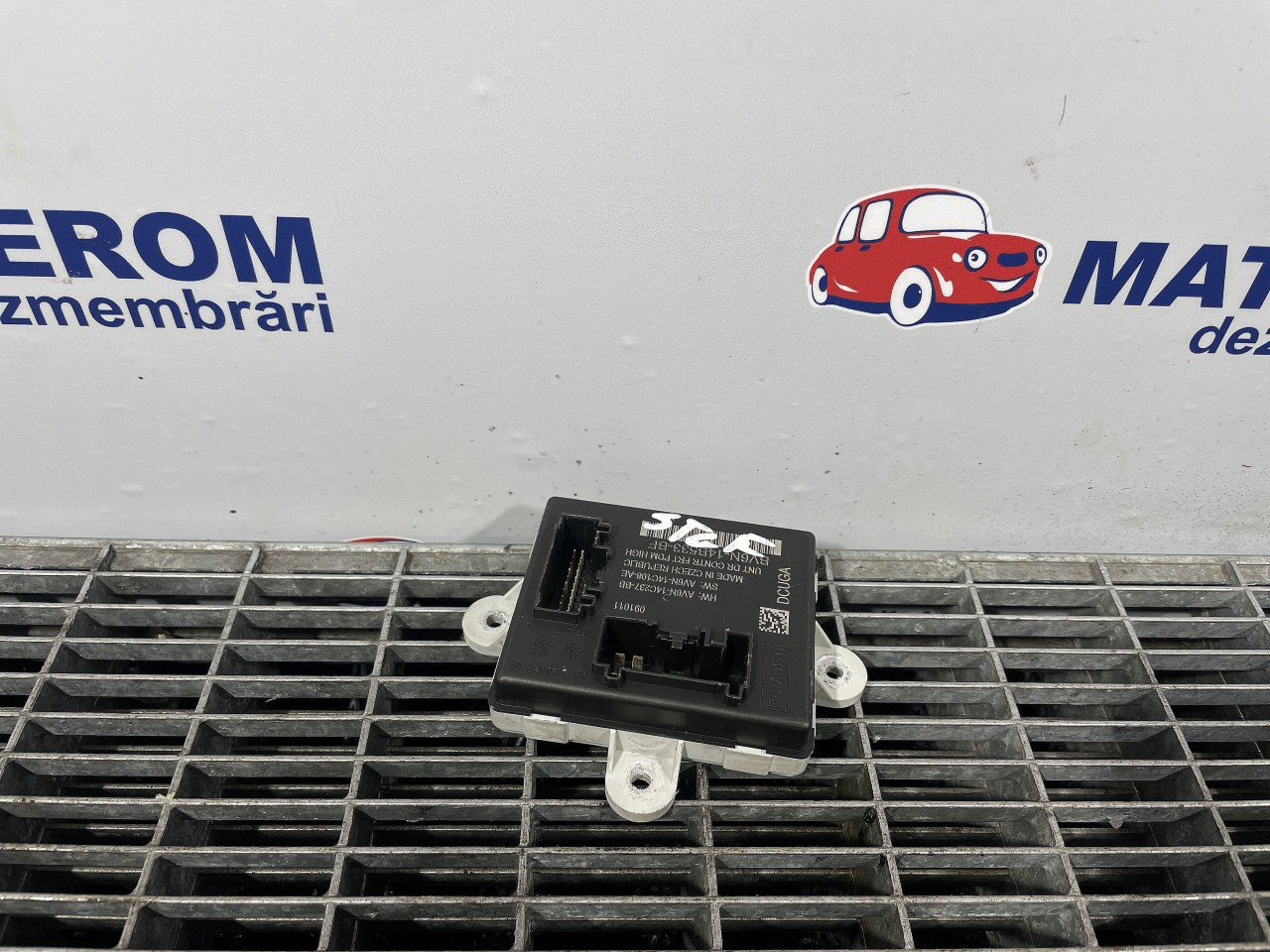 MODUL USA/STANGA FATA FORD FOCUS - - (2011 2014)