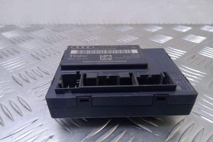Modul usa stanga spate 4F0959795 Audi A6 4F/C6 [2004 - 2008]