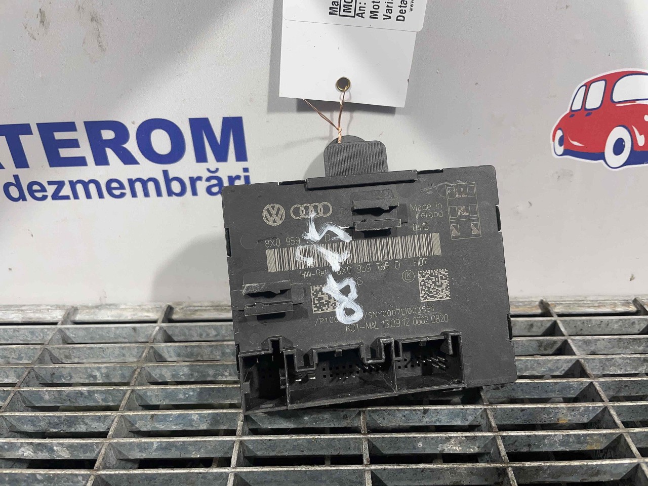 MODUL USA/STANGA SPATE AUDI A1 - - (2010 2014)