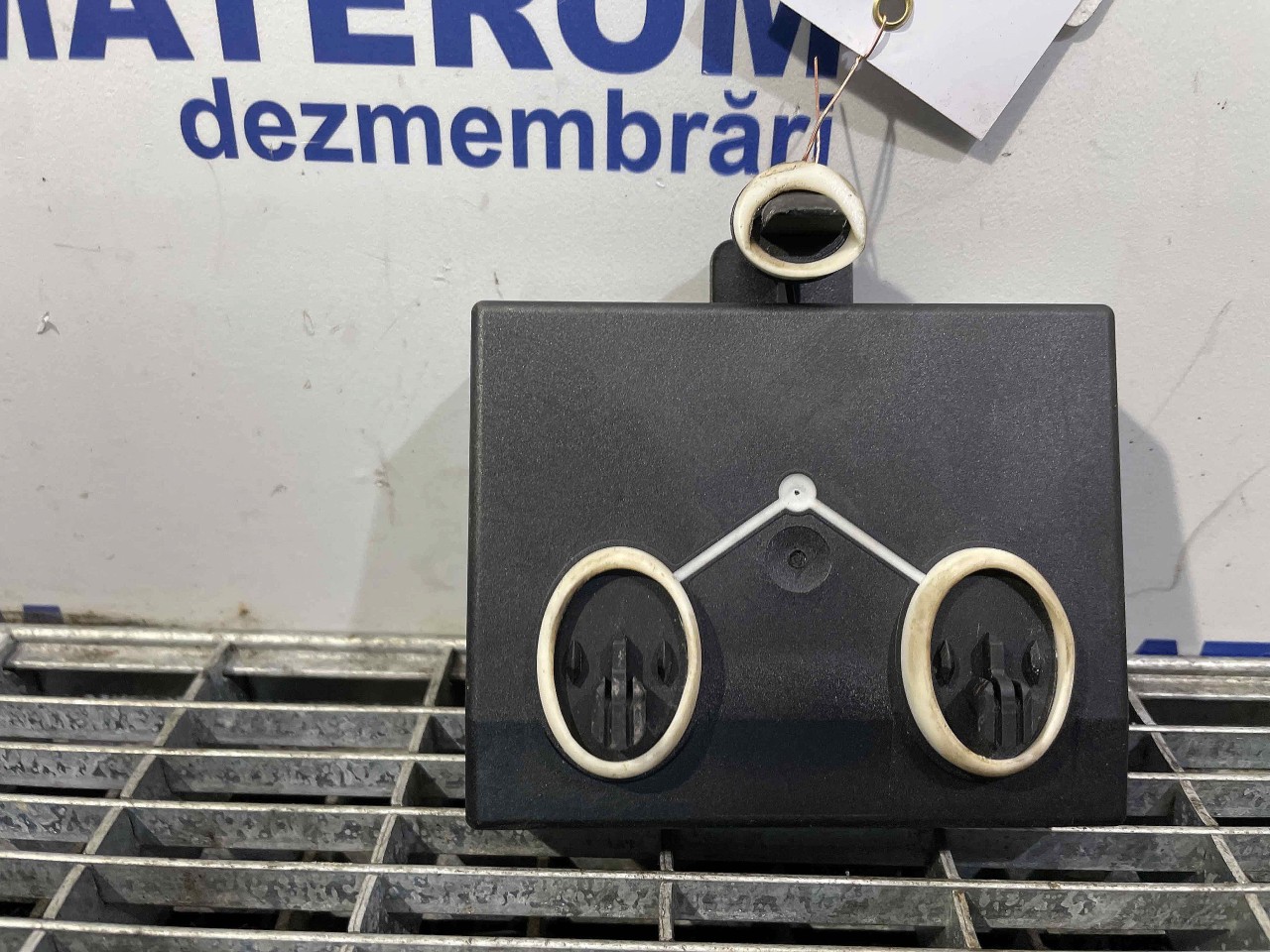 MODUL USA/STANGA SPATE AUDI A4 - - (2012 2015)