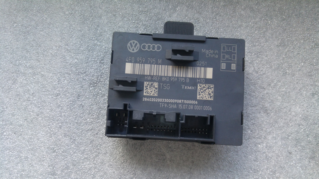 Modul usa stanga spate audi q5 8r 4f0959795m