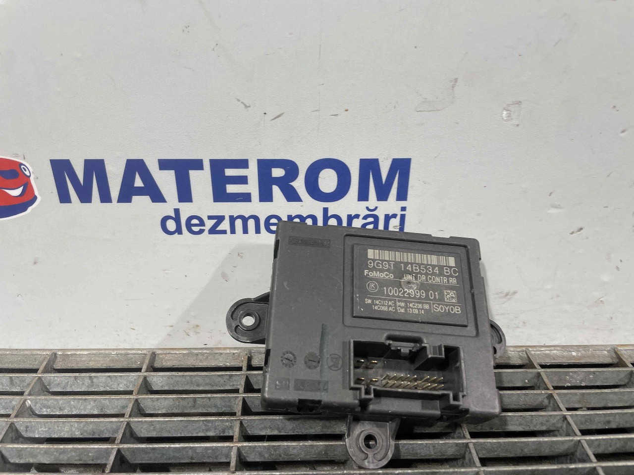 MODUL USA/STANGA SPATE VOLVO V70 - - (2010 2016)