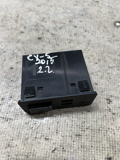 Modul usb Mazda CX-5 2015, D09H669U0