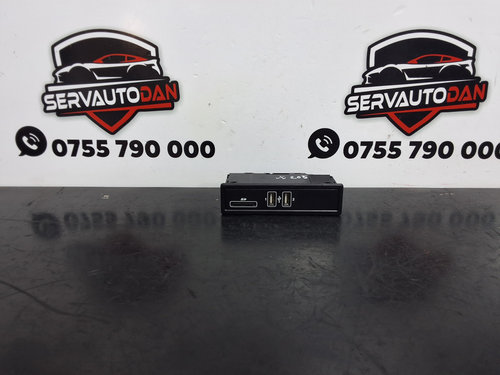 Modul usb Mercedes-Benz C-Class (2014->) [W205] 1.6 Motorina 2017, A2058200126