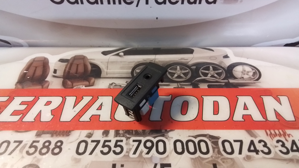 Modul usb Mercedes-Benz Sprinter (2009->) [906] 2.2 Motorina 2016, A4478200087