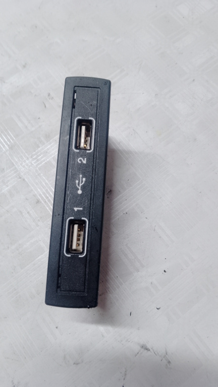 Modul usb Mercedes GLE 2.2 Motorina 2016, A1728202826