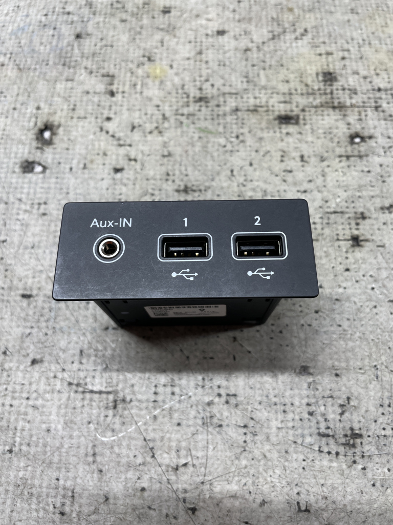 Modul usb Renault Arkana 1.0 Benzina 2022, 280231553R