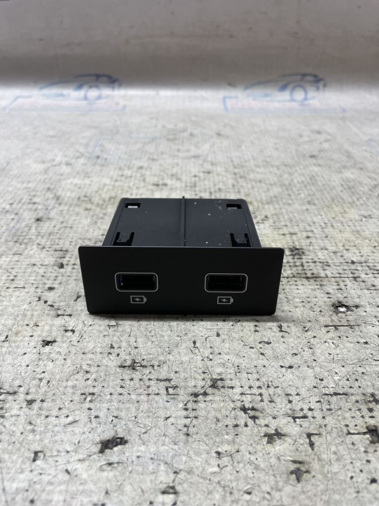 Modul usb Renault Arkana 1.0 Benzina 2022, 280230033R