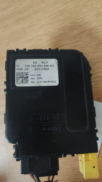 Modul volan VW Caddy 1.9 TDI cod motor BLS an de fabricatie 2009 cod 1K0953549AN