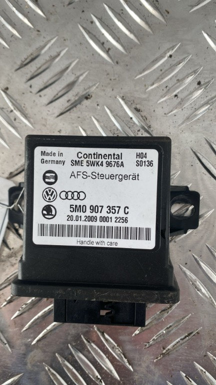 Modul xenon Vw Passat CC 1.8 TFSI cod motor BZB an 2009 cod 5M0907357C