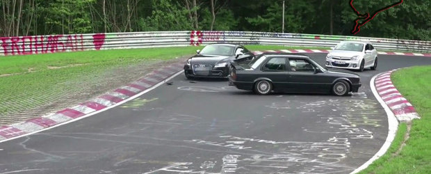 Momentul in care un Audi TT scoate de pe 'Ring un BMW E30