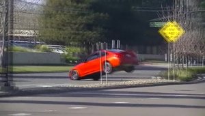 Momentul in care un BMW M4 loveste o bordura si... zboara