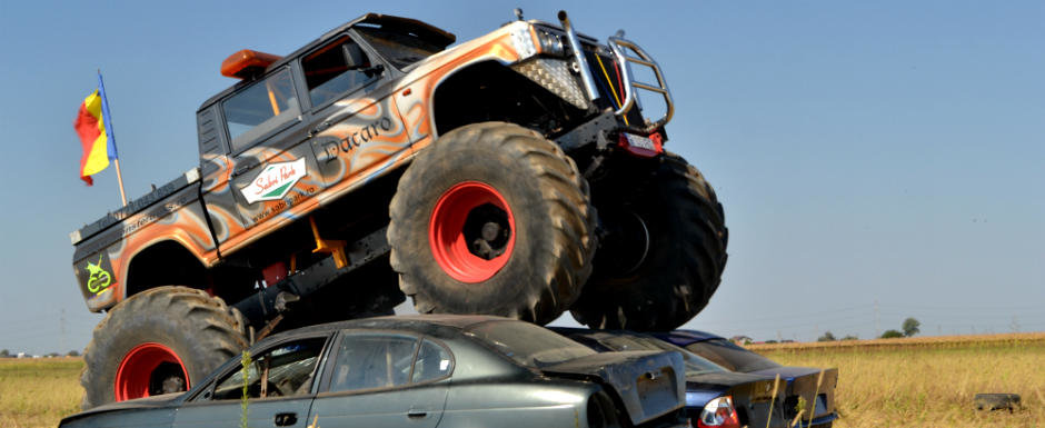 Monster Truck Days: in acest week-end, zdrobeste masinile cu un monstru 4x4!
