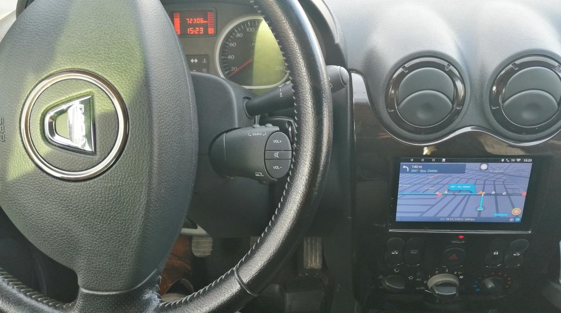 Montez navigații dedicate GPS dvd tetiere camere video boxe subwoofer alarme incălzire scaune