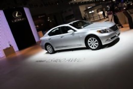 Moscova 2008: Lexus LS460 AWD Moscova 2008: Lexus LS460 AWD
