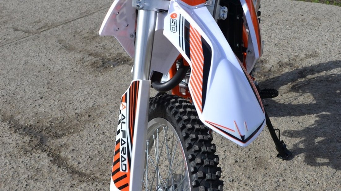 Motocicleta Cross ALFARAD 250cc Tornado