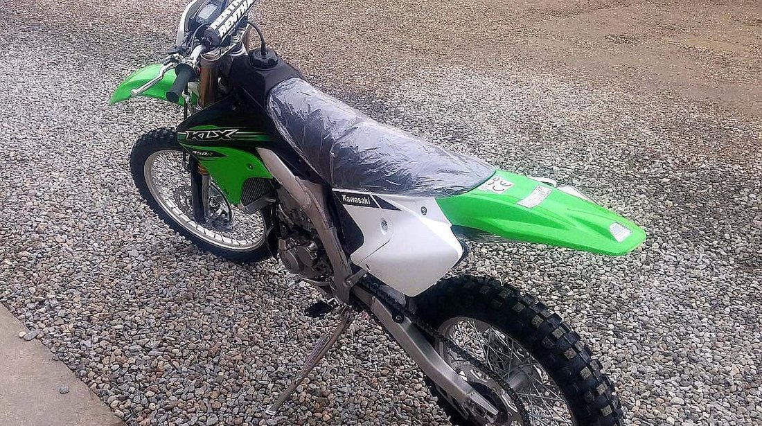 Motocicleta Kawasaki KLX450R 2016