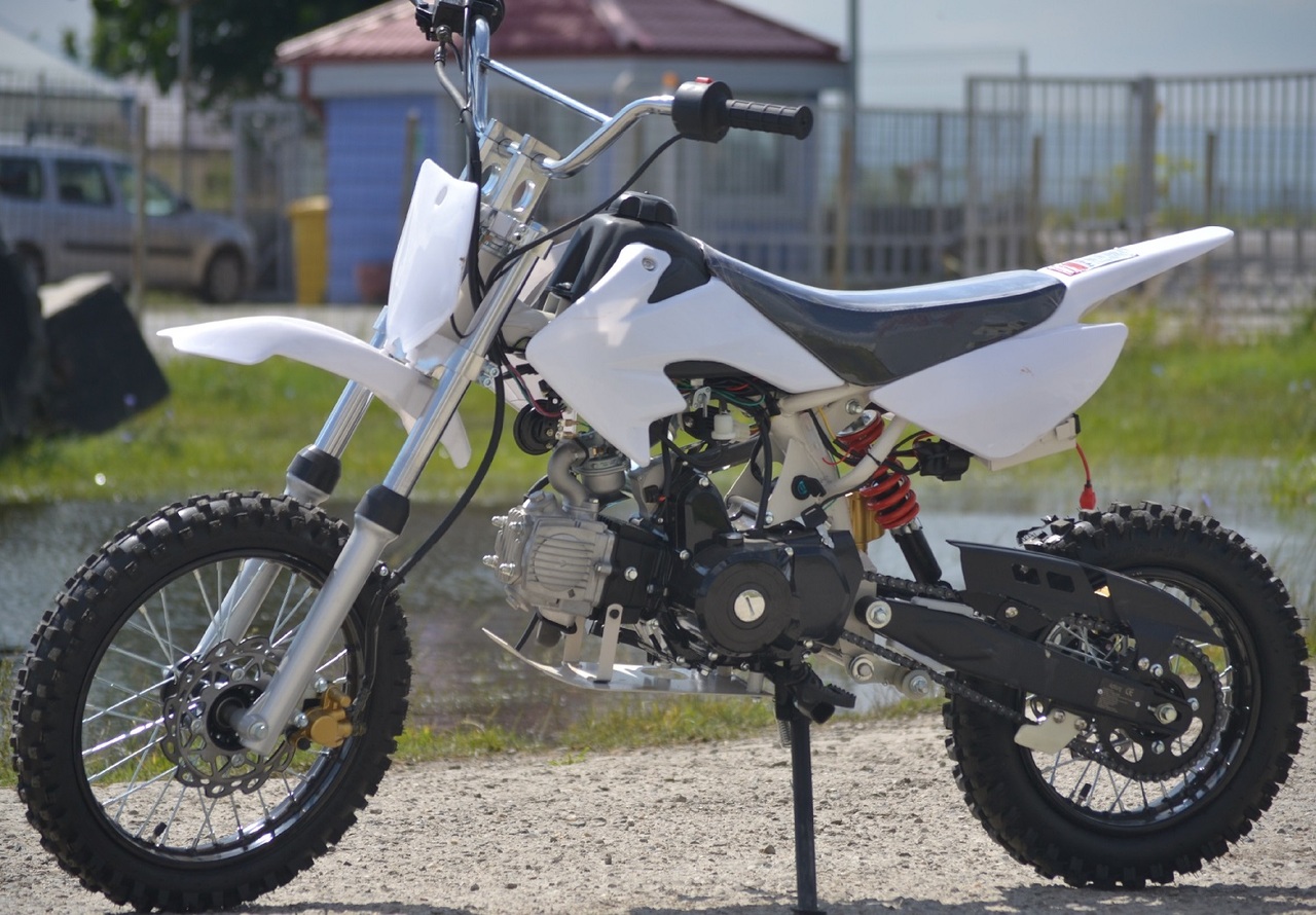 Motocicleta Loncin 125cc Automata Livrar