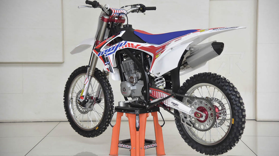 MOTOCROSS BOSUER M250CC 21/19