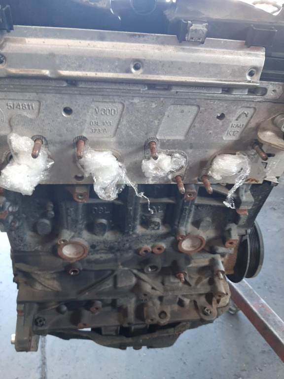 Motor 1.6 tdi cay cayah vw caddy audi a1 8x a3 8p vw golf 6 polo 6r skoda superb 2 octavia 2 seat leon