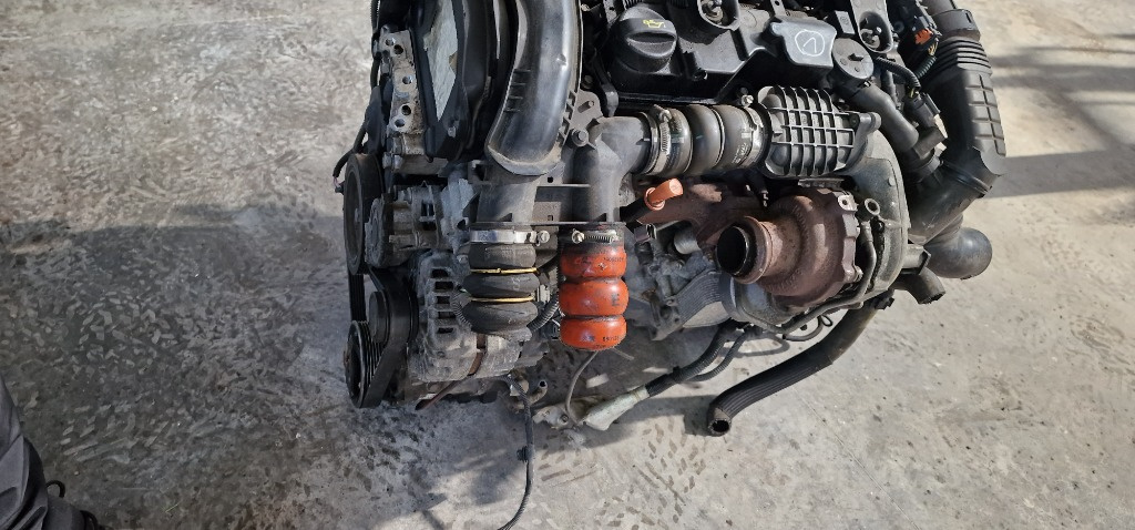 Motor 1.6HDI Peugeot Citroen Euro 6 73Kw 100CP