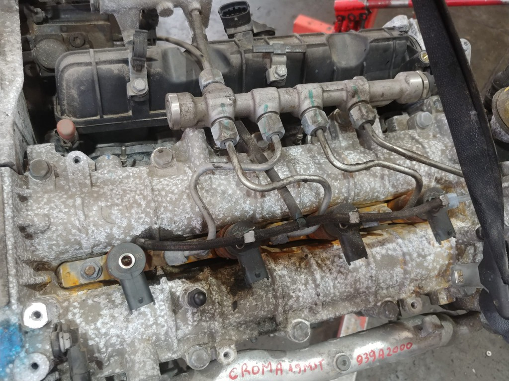 Motor 1.9 d 939a2000 alfa romeo 159 fiat croma 150 cp 110 kw