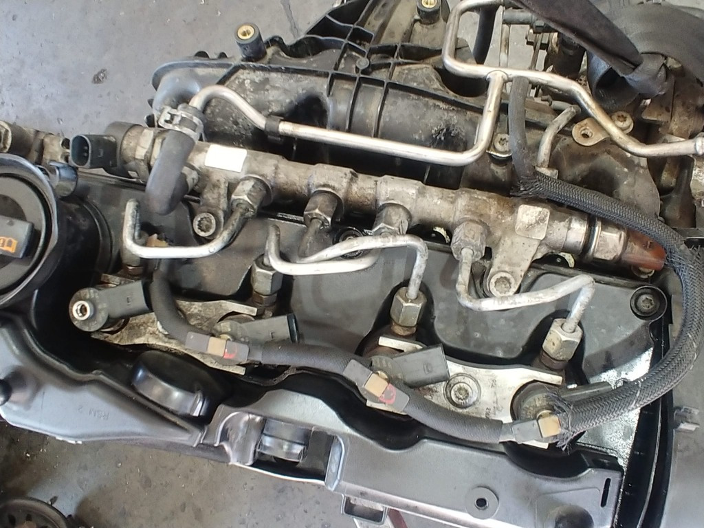 Motor 2.0 tdi cff vw passat b7 tiguan golf 6 skoda superb