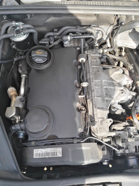 Motor Audi A4 B7 2.0 tdi BLB