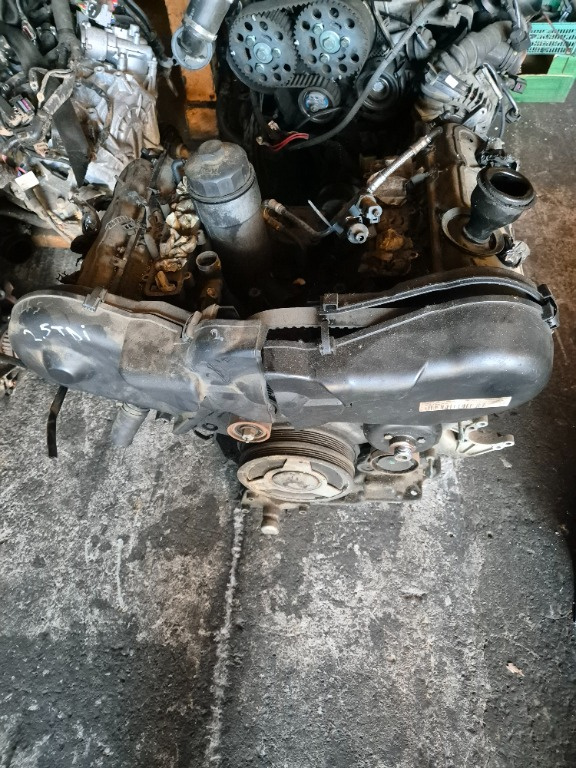 Motor Audi A6 2.5 TDI tip motor BAU axe titan