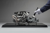 Motor Bugatti Chiron - Macheta
