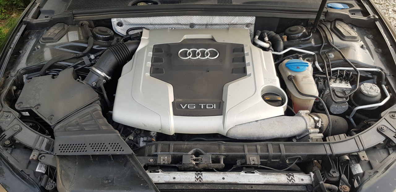 Motor CGK AUDI A4 A5 2.7 TDI 2008 2009 2010 2011