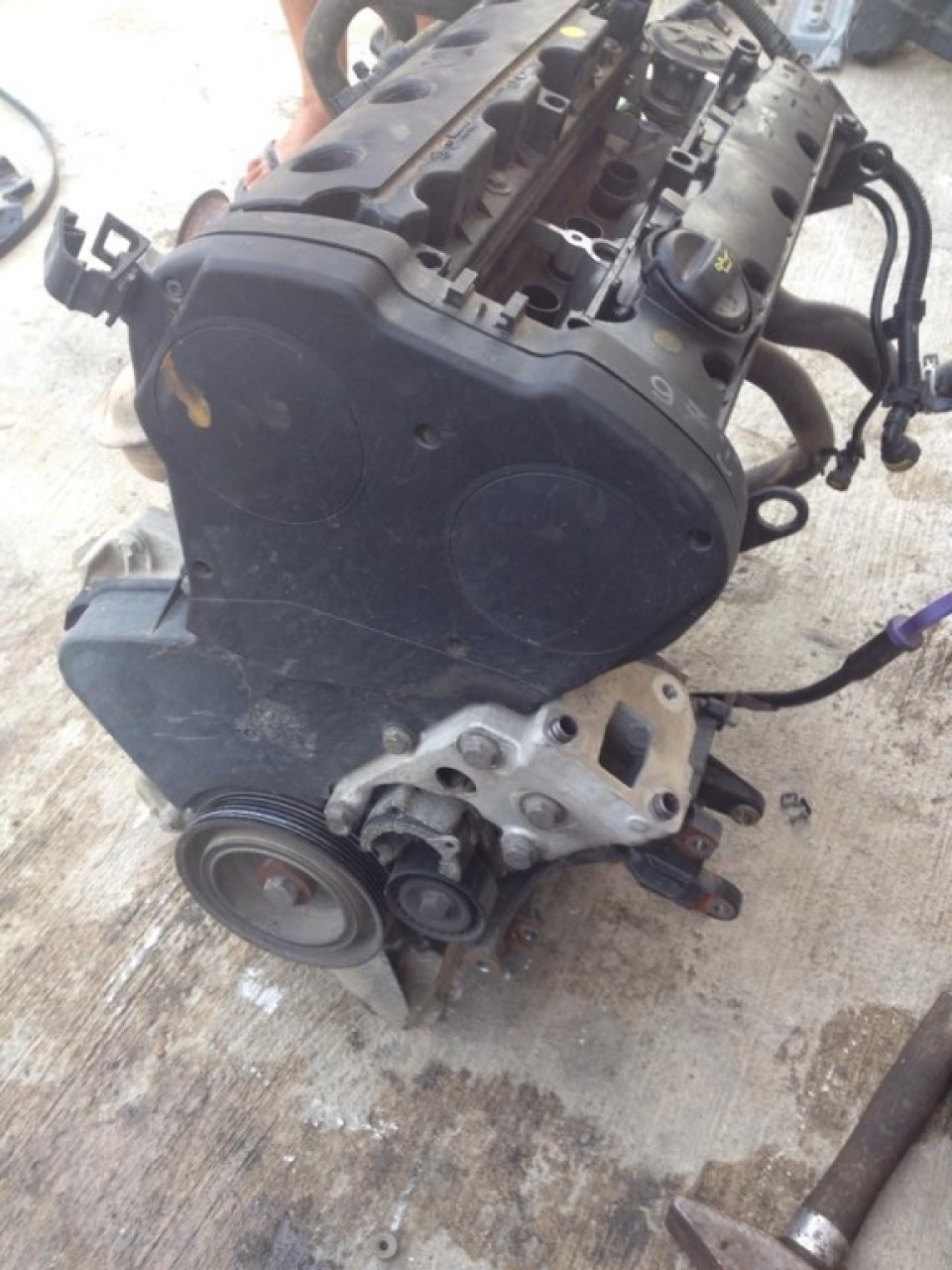 Motor citroen c8 2.i rfn 136 de cai