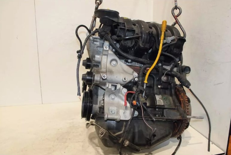 Motor, cod D4F732, Dacia Sandero 2, 1.2 benz (pr:1110747)