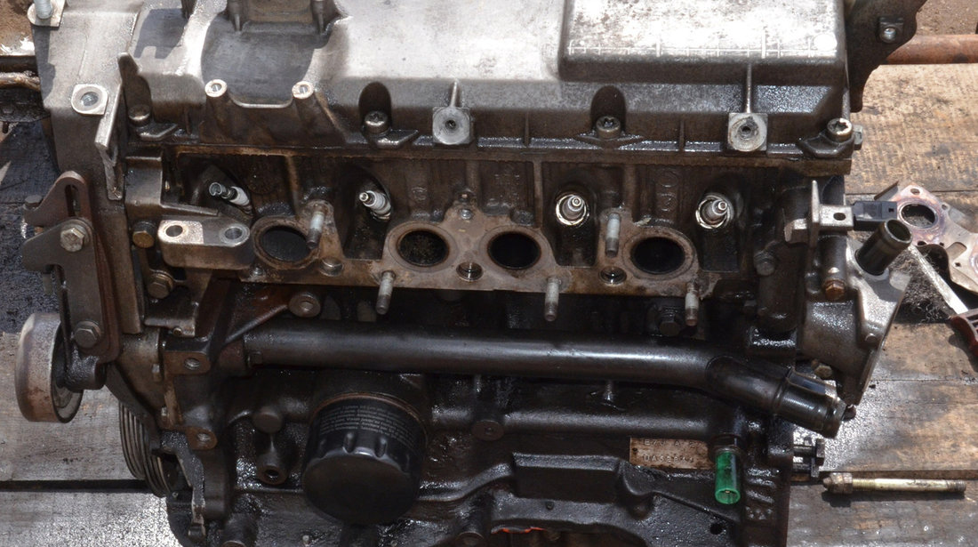 Motor complet 1.4 benzina Dacia Solenza / 7700599101