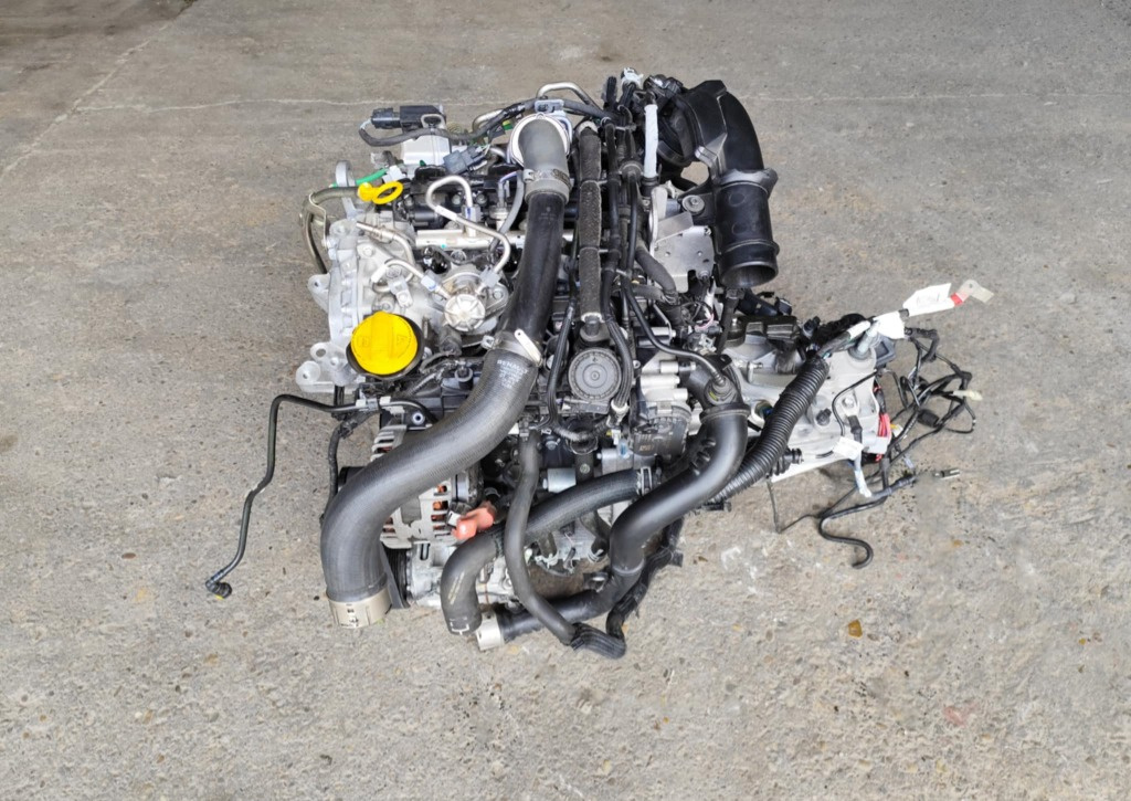 Motor complet (7000km) Nissan Micra V 1.0 DIG-T cod motor HRA0 an fab. 2023
