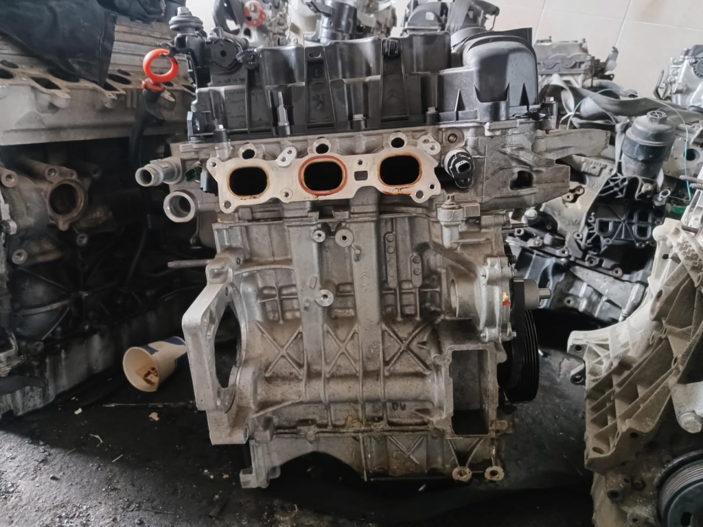 Motor complet fara anexe 1.2 benzina HMR Citroen C3 3 [2016 - 2020] 1.2 benzina HM05