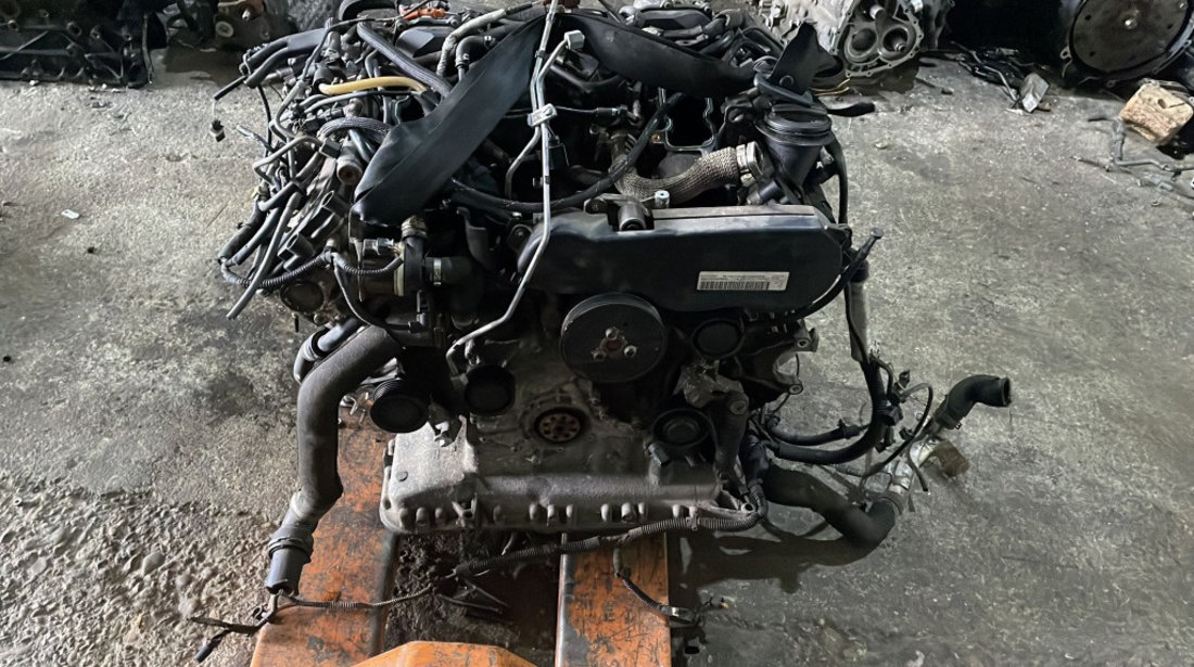 Motor Complet fara anexe Audi A4 Avant 3.0 TDI 239 cai tip motor: CCWA