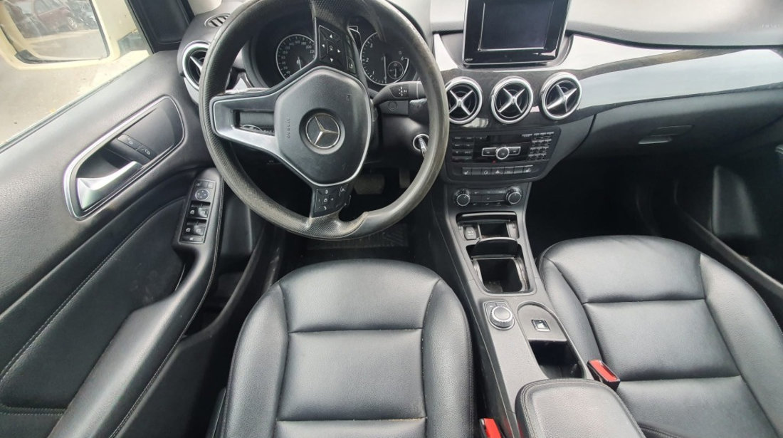 Motor complet fara anexe Mercedes B-Class W246 2014 hatchback 1.8 cdi