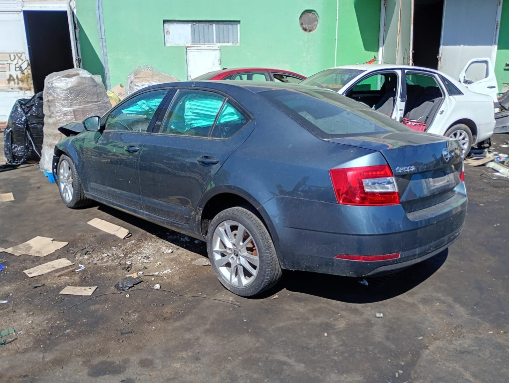 Motor complet fara anexe Skoda Octavia 3 2018 berlina 1.0 tsi CHZD