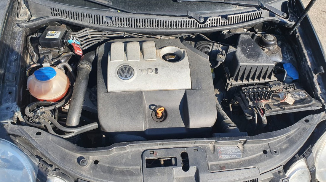 Motor complet fara anexe Volkswagen Polo 9N 2004 hatchback 1.4 tdi AMF