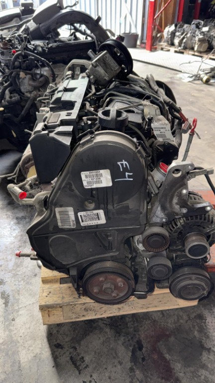 Motor complet fara anexe VOLVO XC90 XC70 XC60 2.4 D5 cod motor D5244T5 an 2005 2006 2007 2008 2009 E...