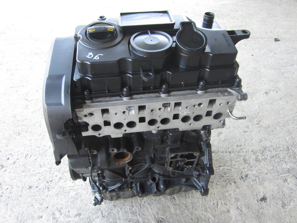 MOTOR COMPLET FARA ANEXE VW PASSAT B6 2.0 TDI FAB. 2005 - 2010 ⭐⭐⭐⭐⭐