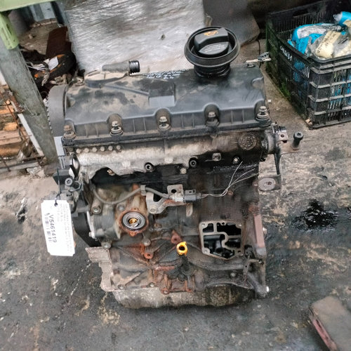Motor Complet Fara Anexe VW TOURAN (1T) 2003 - 2010 Motorina AVQ 075675