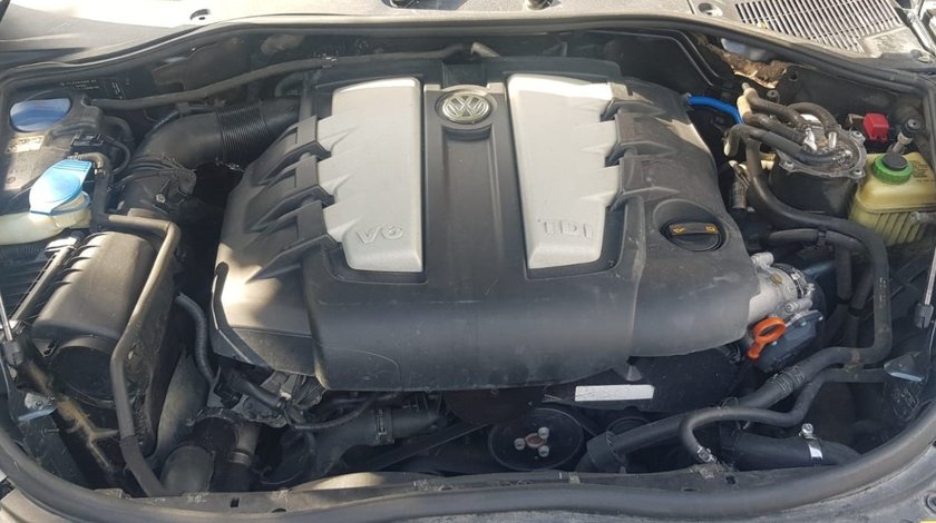 Motor cutie VW Touareg 3.0 Tdi BKS in functiune