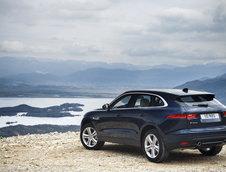 Motor de 300 CP pentru Jaguar XE, XF si F-Pace