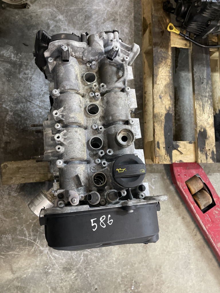 Motor dezechipat Audi A4 B9 1.4 Benzina 2016, CVN
