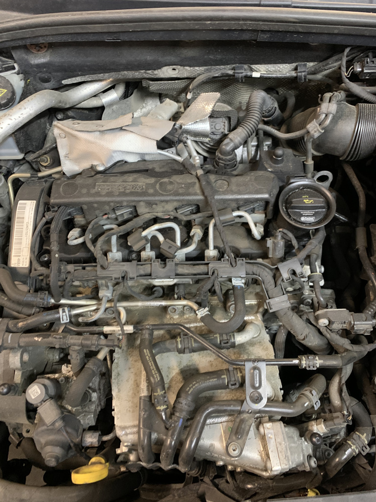 Motor dezechipat Skoda Octavia 3 Break 1.6 Motorina 2015, CLH