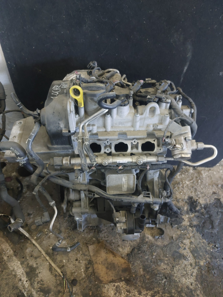 Motor dezechipat Skoda RAPID 1.0 Benzina 2015, CHZ