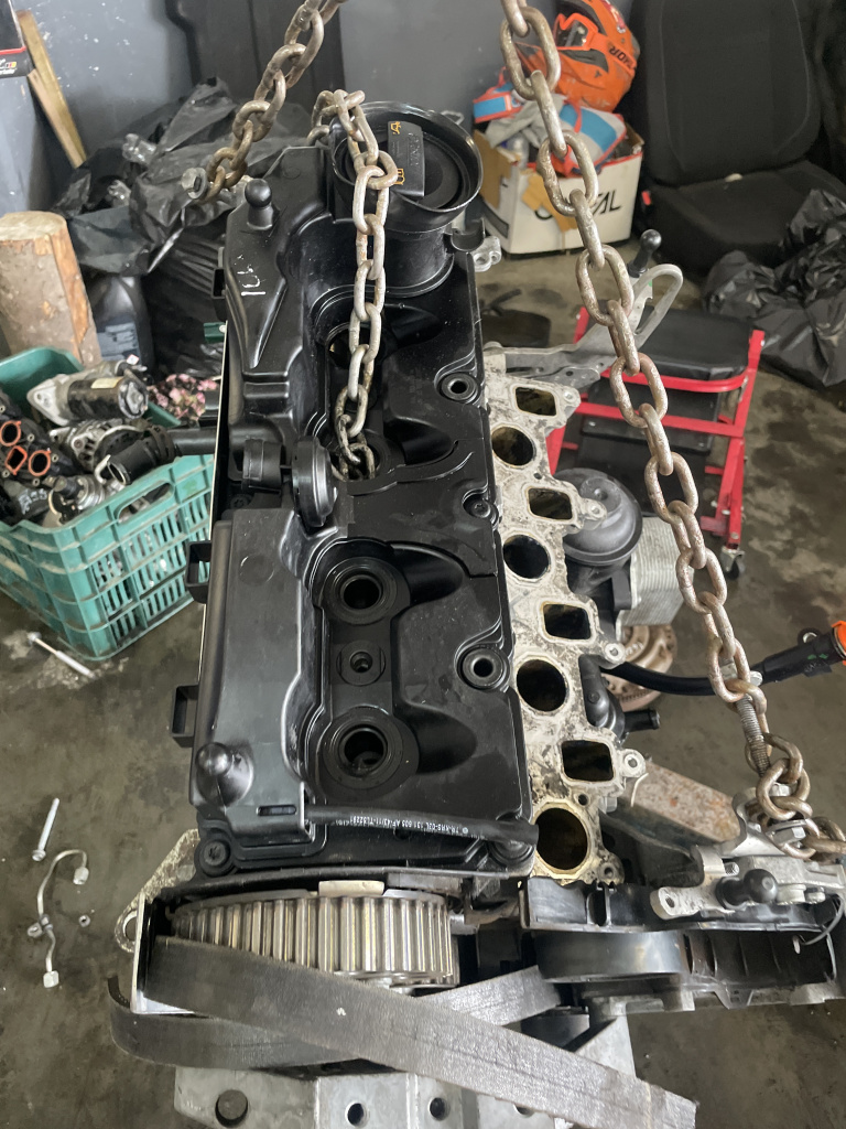 Motor dezechipat Volkswagen Jetta 1.6 Motorina 2012, -