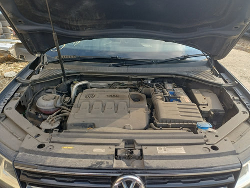 Motor dezechipat Volkswagen Tiguan 2.0 Motorina 2017, 134688 MILE